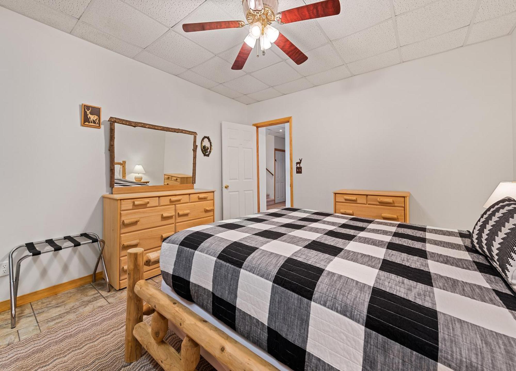 Maggie Valley Cabin With Beautiful Mountain Views, Hottub, Pet Friendly, Gameroom, Fireplace Exterior photo