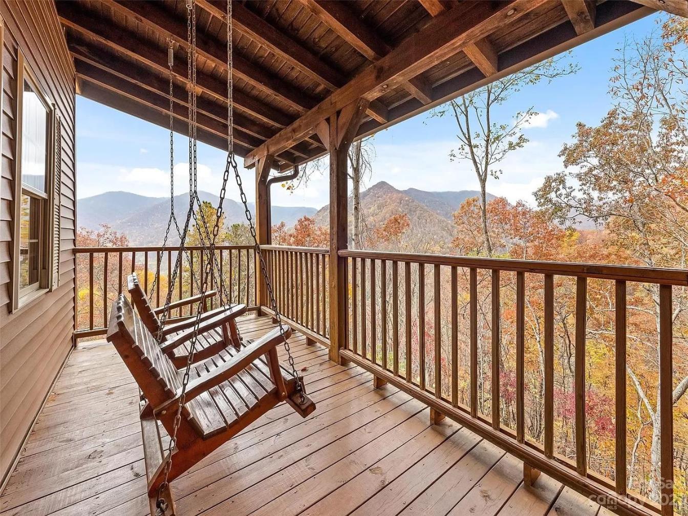 Maggie Valley Cabin With Beautiful Mountain Views, Hottub, Pet Friendly, Gameroom, Fireplace Exterior photo