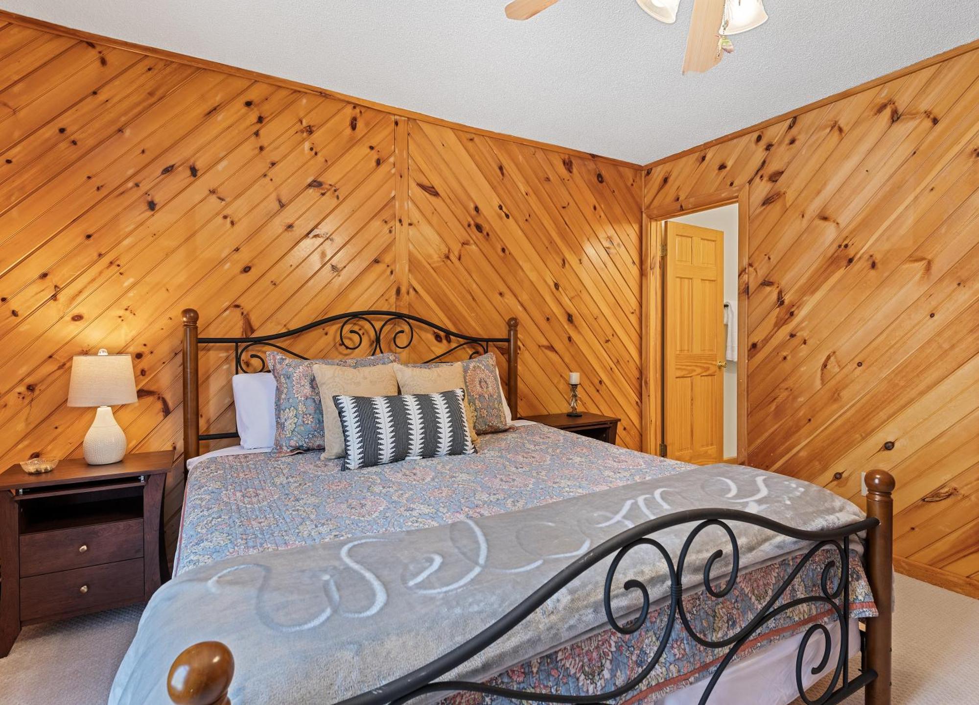 Maggie Valley Cabin With Beautiful Mountain Views, Hottub, Pet Friendly, Gameroom, Fireplace Exterior photo