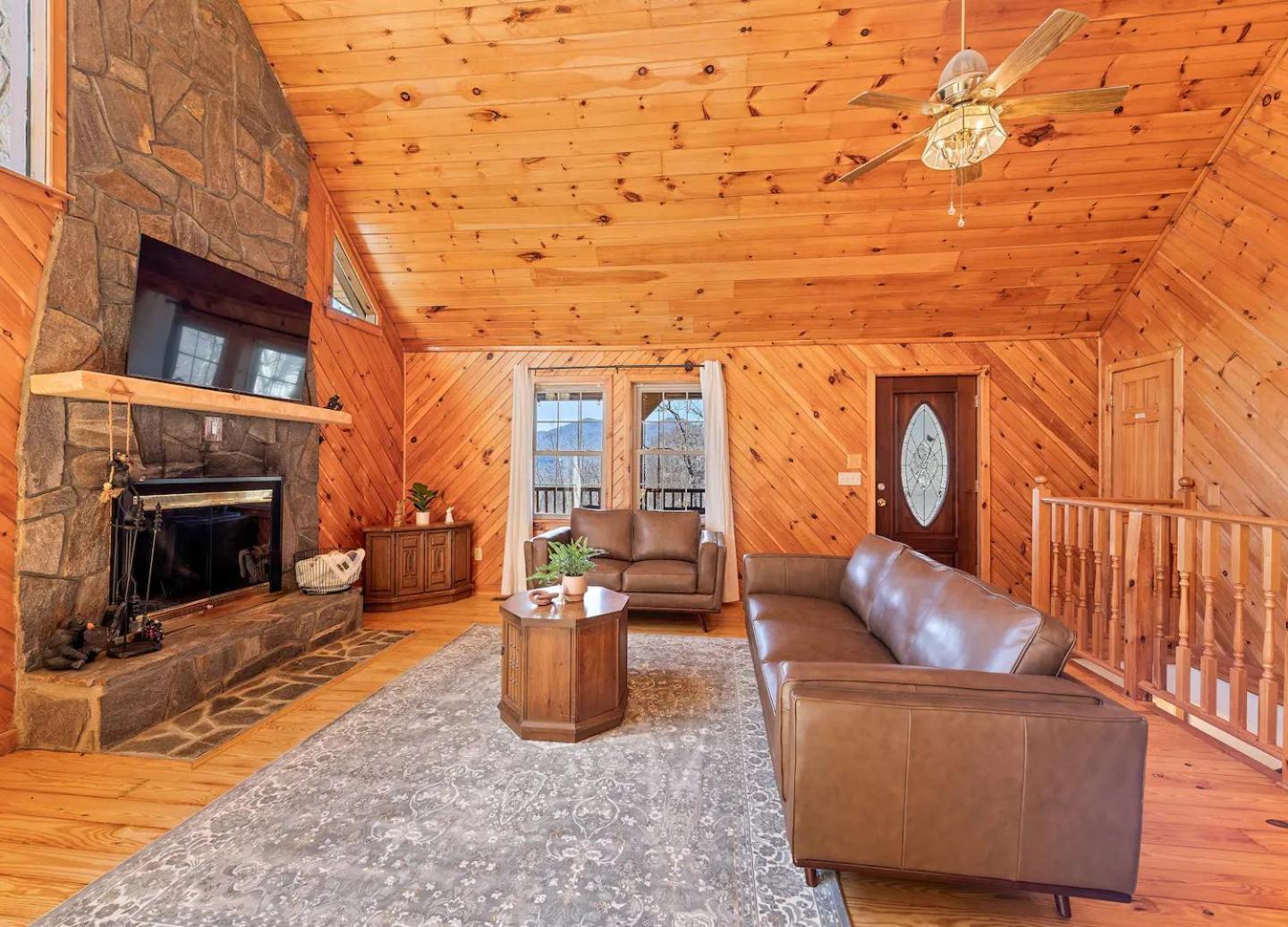 Maggie Valley Cabin With Beautiful Mountain Views, Hottub, Pet Friendly, Gameroom, Fireplace Exterior photo